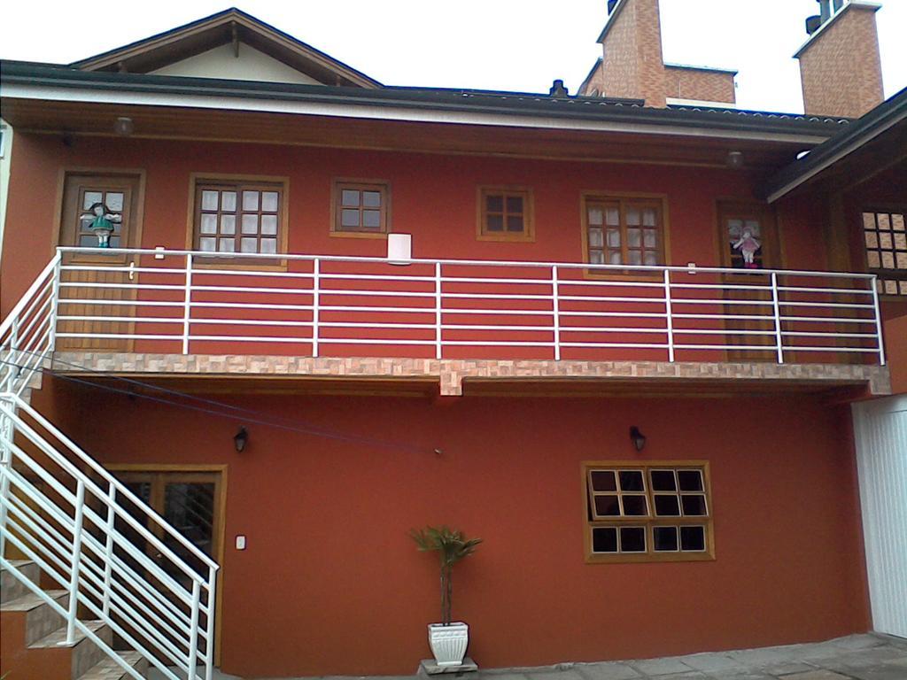 Estudio Dos Bonecos Canela Esterno foto